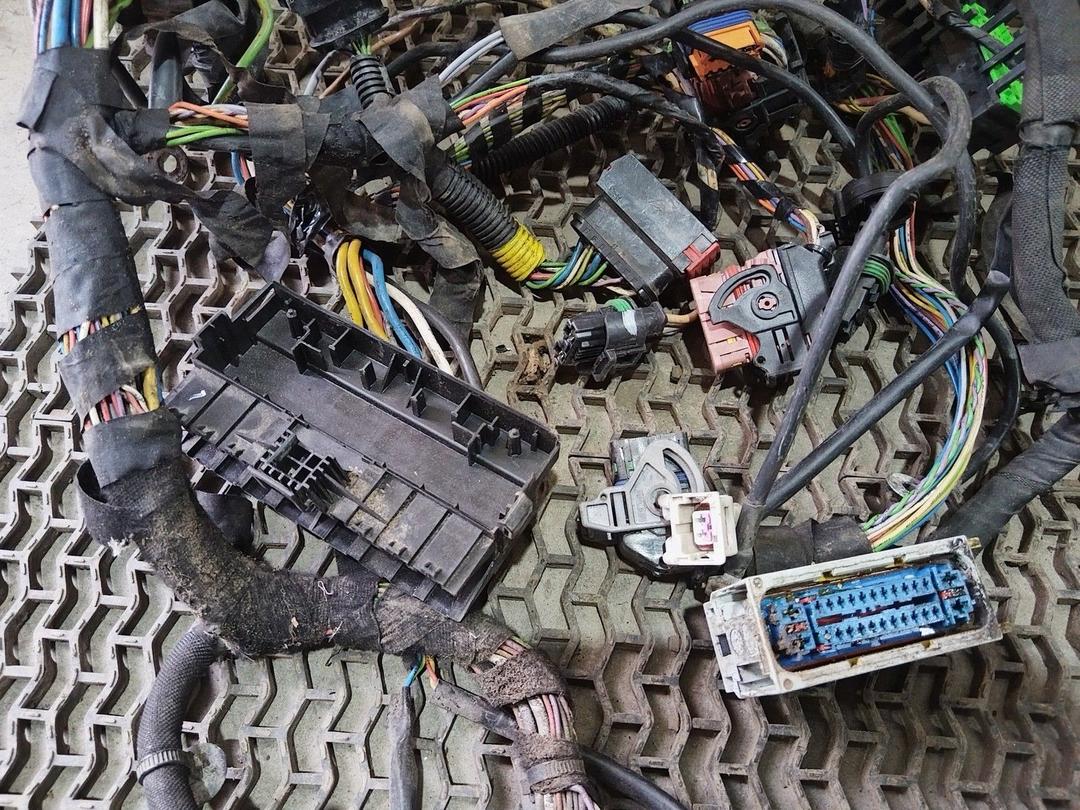 Проводка салона F84NA8 Citroen C3 купить