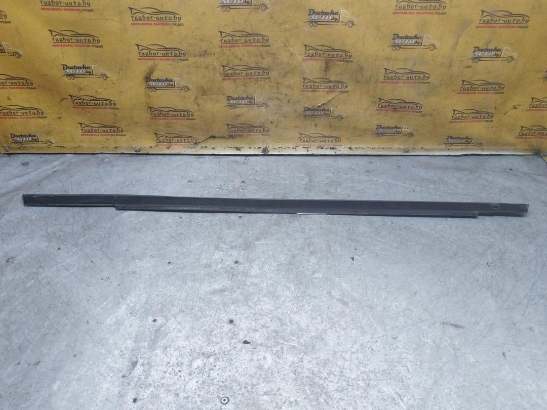 Молдинг стекла двери задней правой наружный 6Y2QXC Renault Laguna купить с доставкой