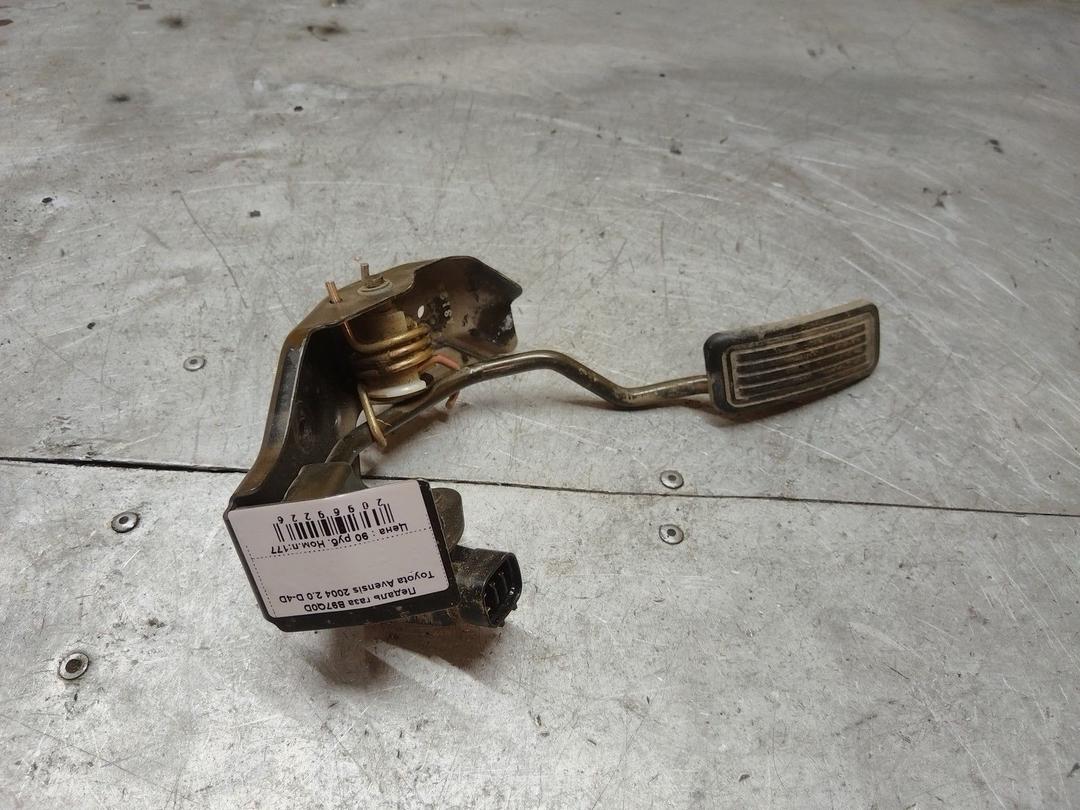 Педаль газа B97Q0D Toyota Avensis