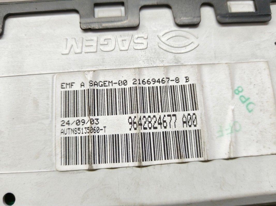 Часы MZH1LO Peugeot Partner купить с доставкой