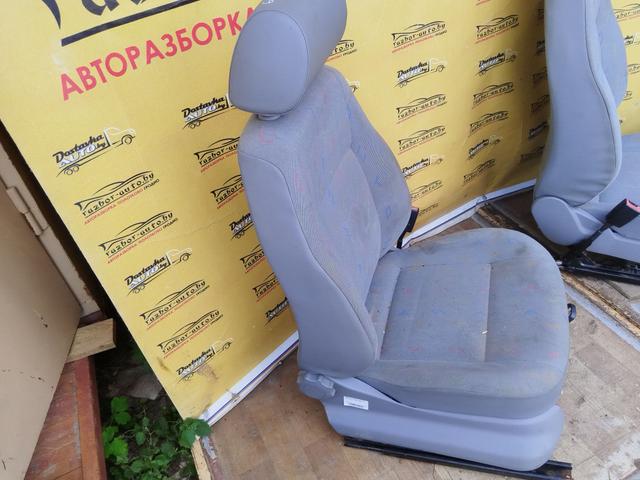 Сиденье переднее 0CM4L1 Volkswagen Caddy купить в магазине запчастей бу
