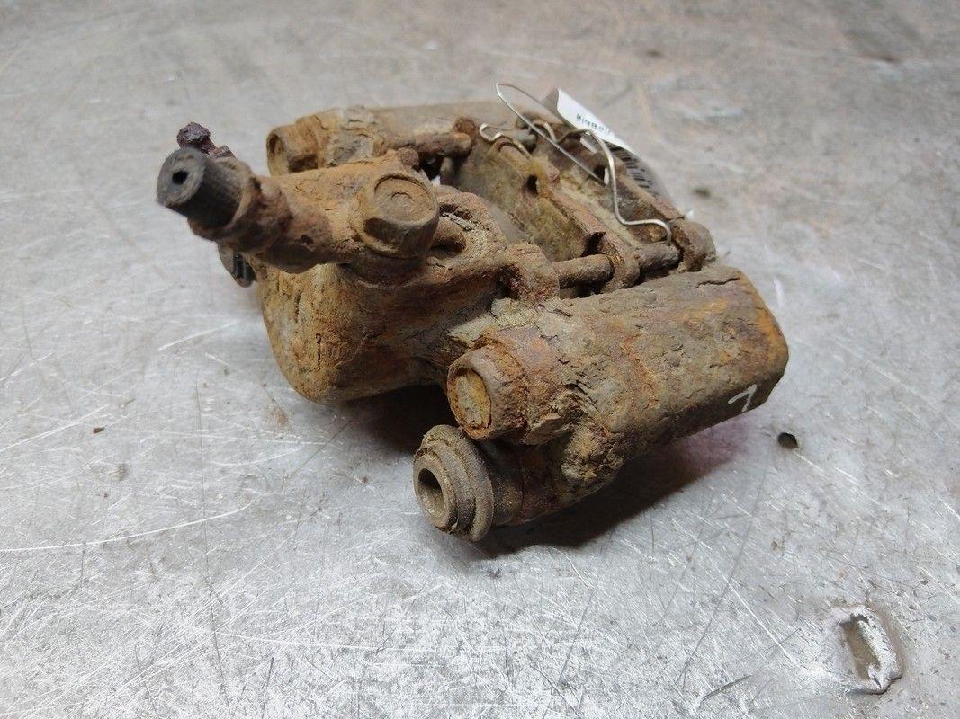 Суппорт задний левый 9QM0QW Toyota Corolla Verso - Фото 3