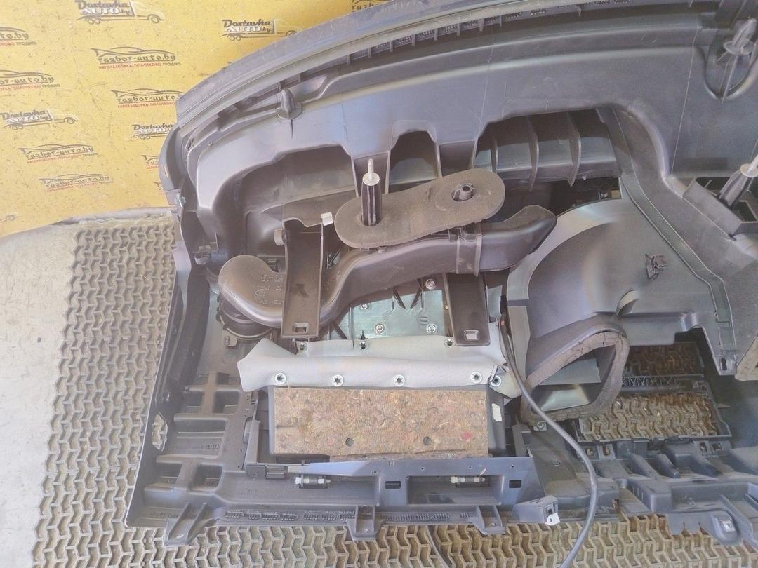 Панель передняя салона (торпедо) 413JZZ Citroen Berlingo undefined