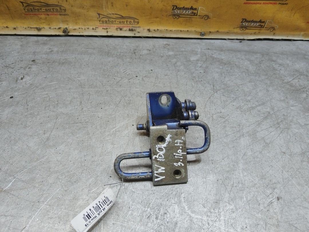 Петля двери задней правой HN931E Volkswagen Bora купить с доставкой