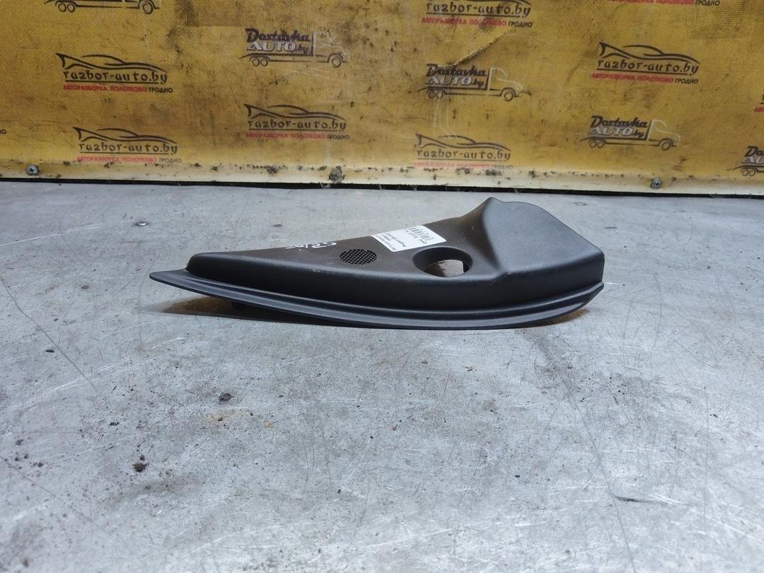 Заглушка зеркала правого MN65L5 Peugeot 206 купить