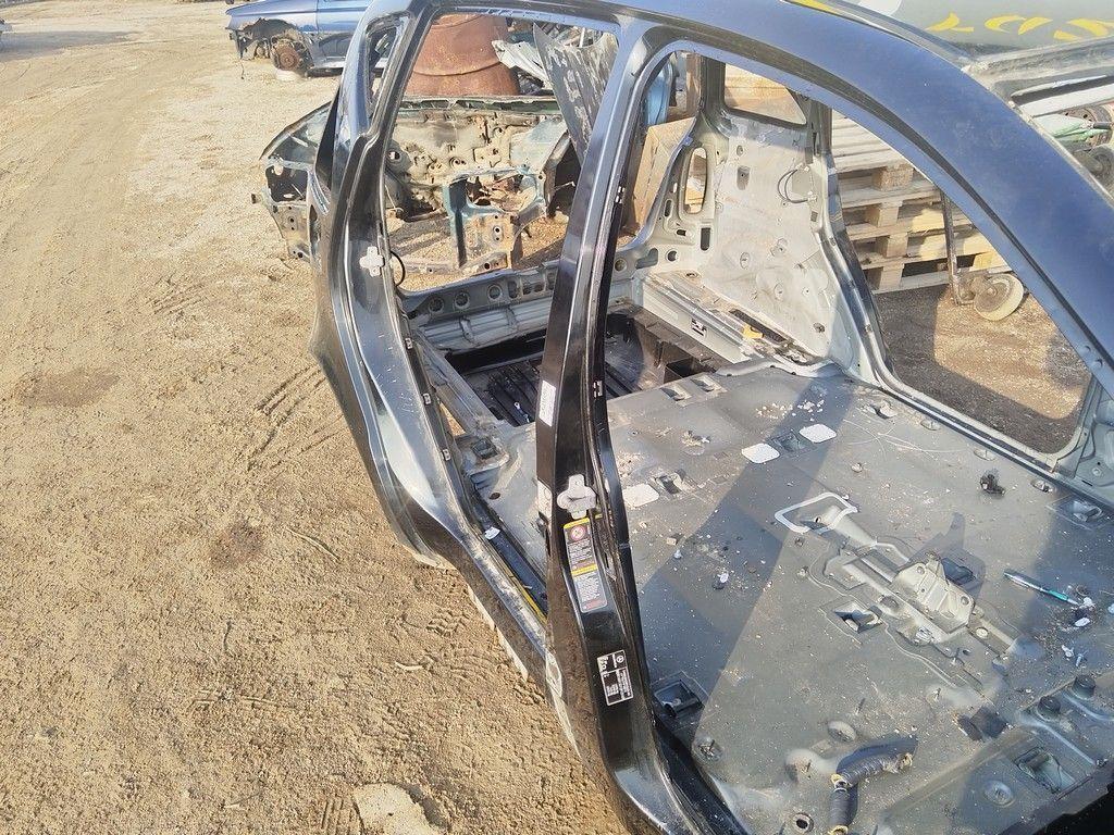 Стойка кузовная центральная правая FBB7CA Mercedes A W168 - Фото 4