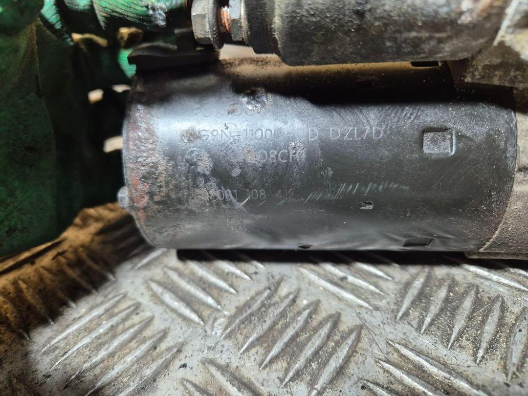 Стартер PON4S8 Volvo XC70 купить на авторазборке