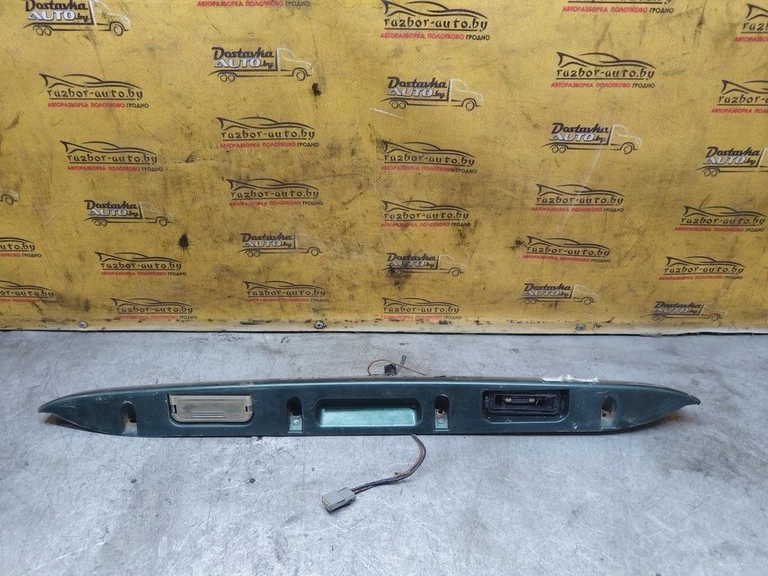 Накладка подсветки номера VMKZWD Chrysler Voyager - Фото 6