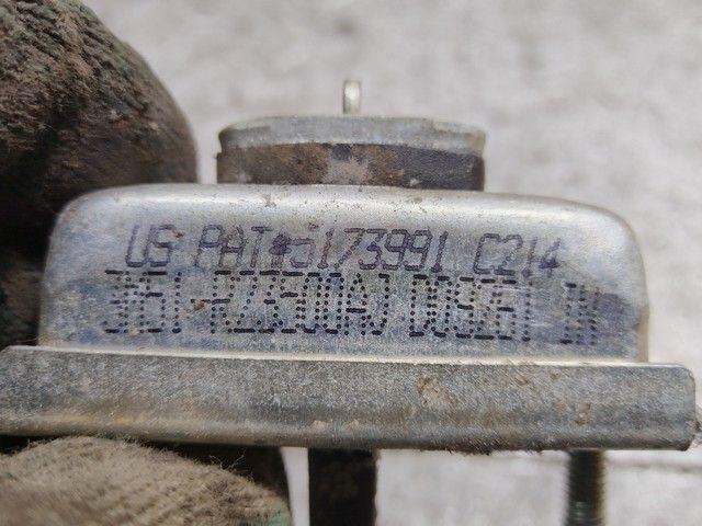 Ограничитель открывания двери задней DP5L1N Ford C-Max купить на авторазборке