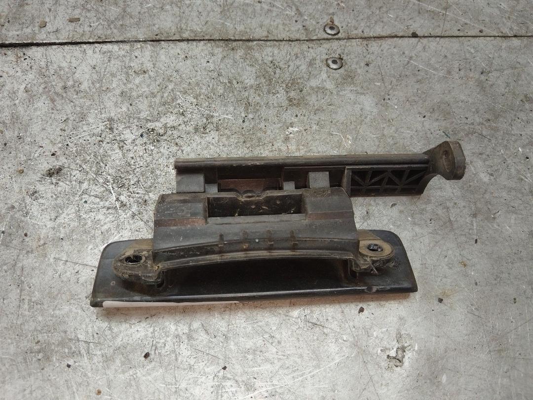 Ручка наружная передняя правая 653I81 Peugeot 306 купить