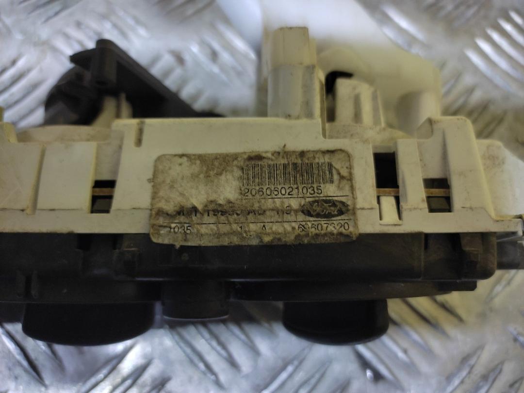 Блок управления печки/климат-контроля 5DKSDR Ford Focus купить с доставкой