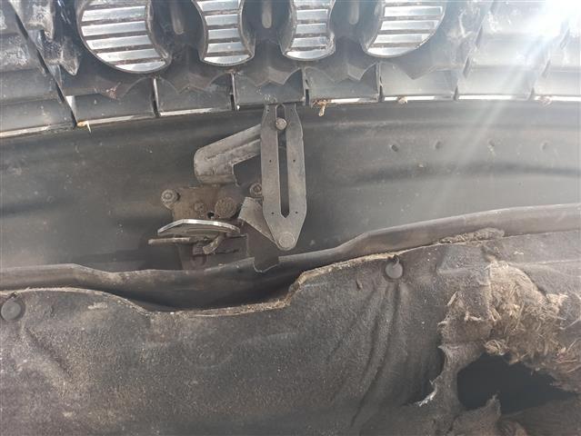 Замок капота FC332F Audi A8