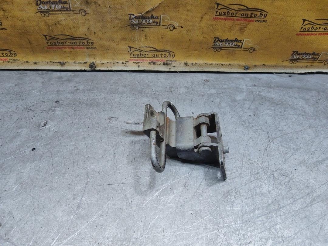 Петля двери передней правой 6PMBL3 Volkswagen Golf