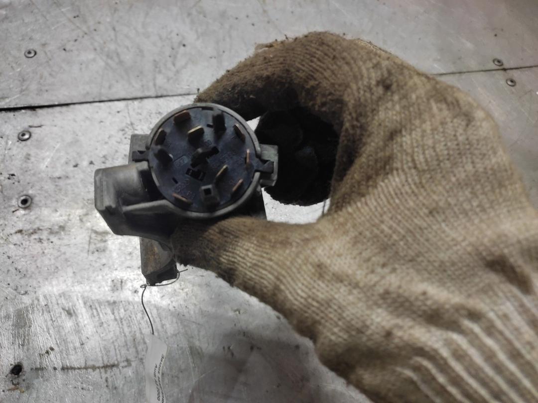 Замок зажигания N9J2SR Audi A3 - Фото 2