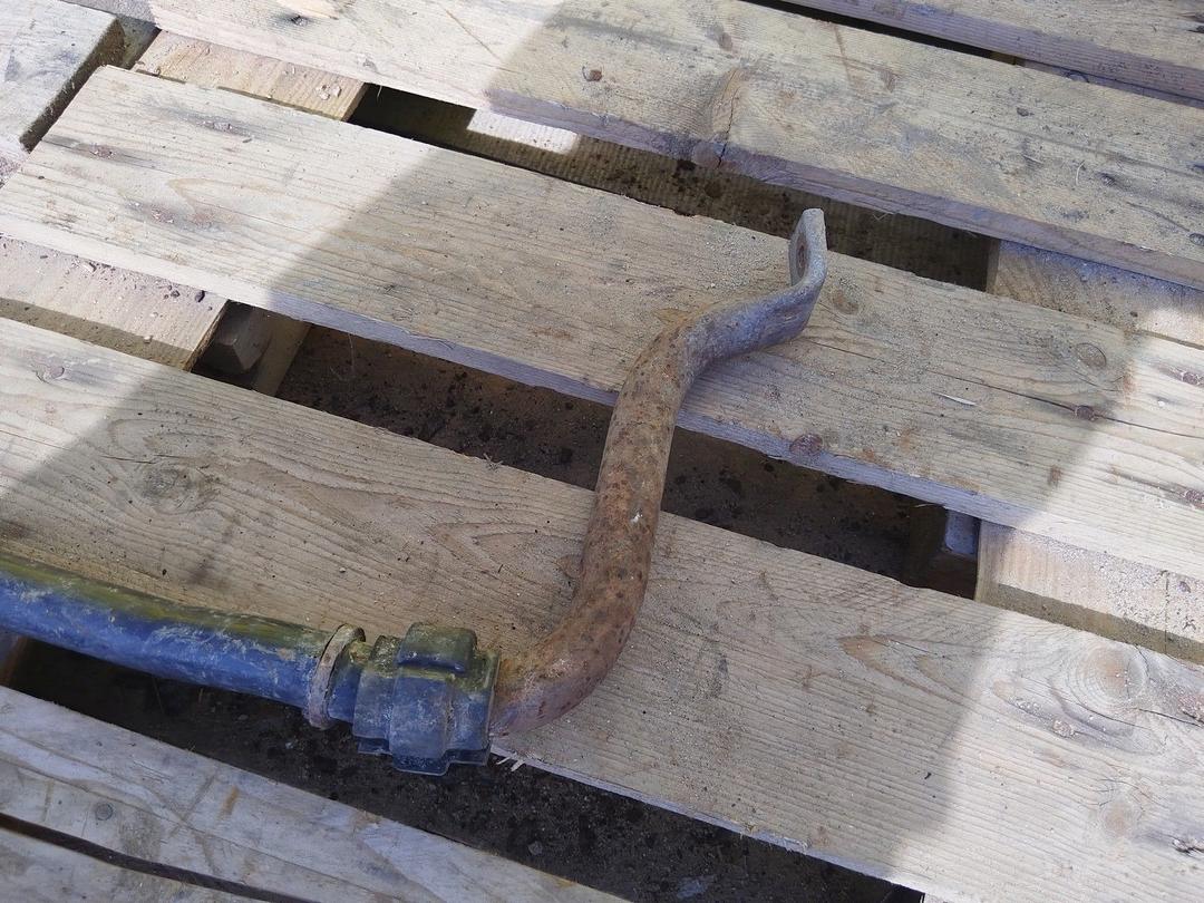 Стабилизатор подвески (поперечной устойчивости) передний 2EJP1I Volkswagen Passat купить в магазине запчастей бу