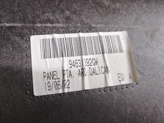 Обшивка двери задней правой (дверная карта) VJSCK8 Citroen Xsara Picasso купить на авторазборке