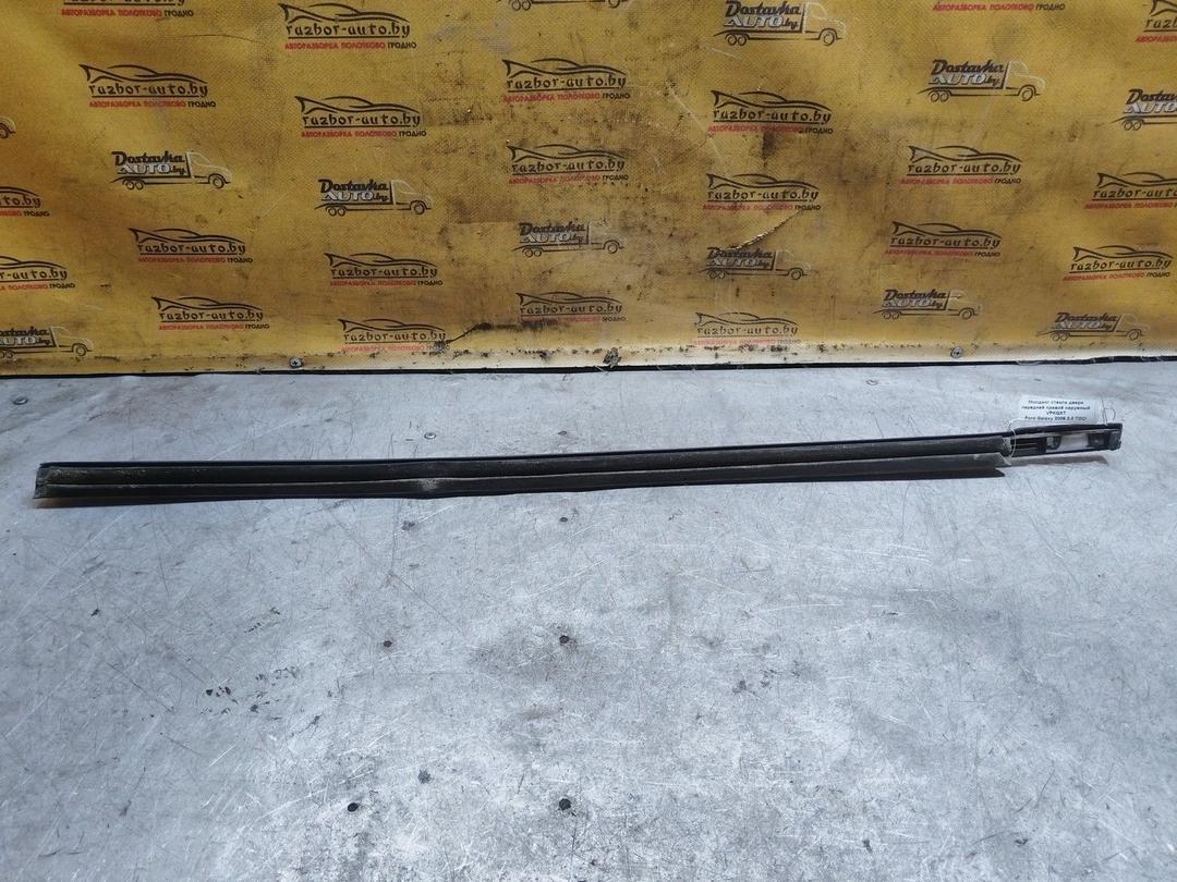 Молдинг стекла двери передней правой наружный VPKQXT Ford Galaxy купить