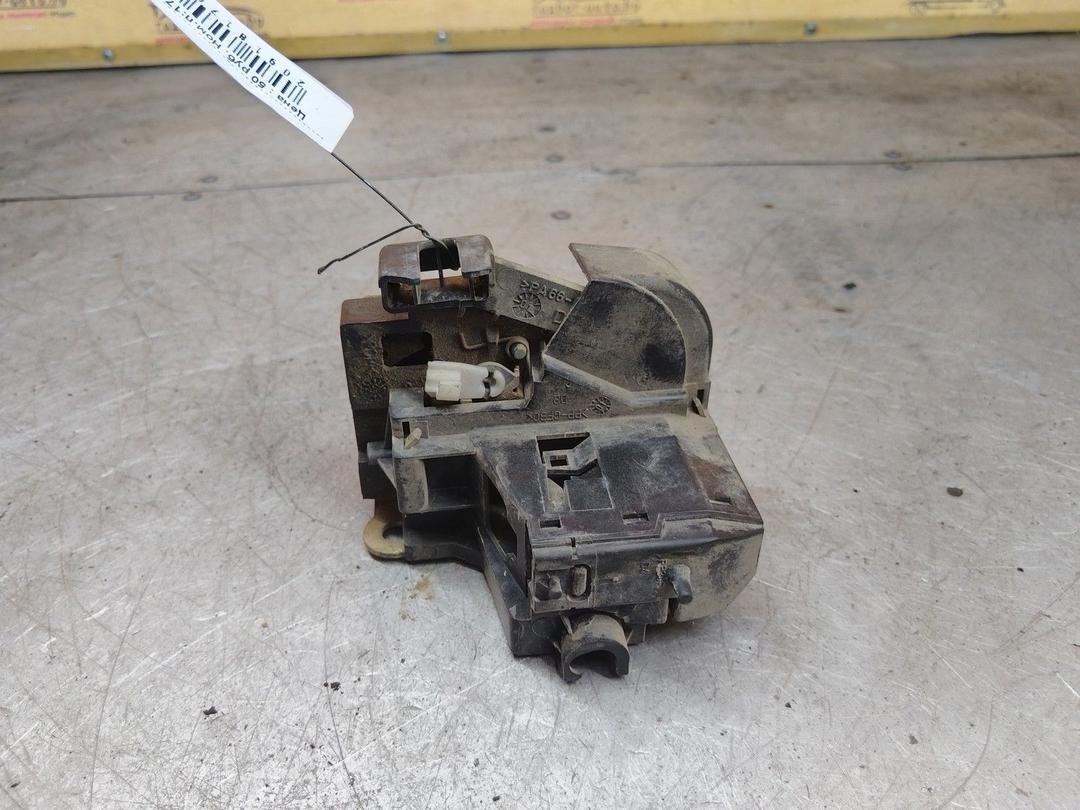 Замок двери передней правой OOT074 Renault Scenic RX4 купить