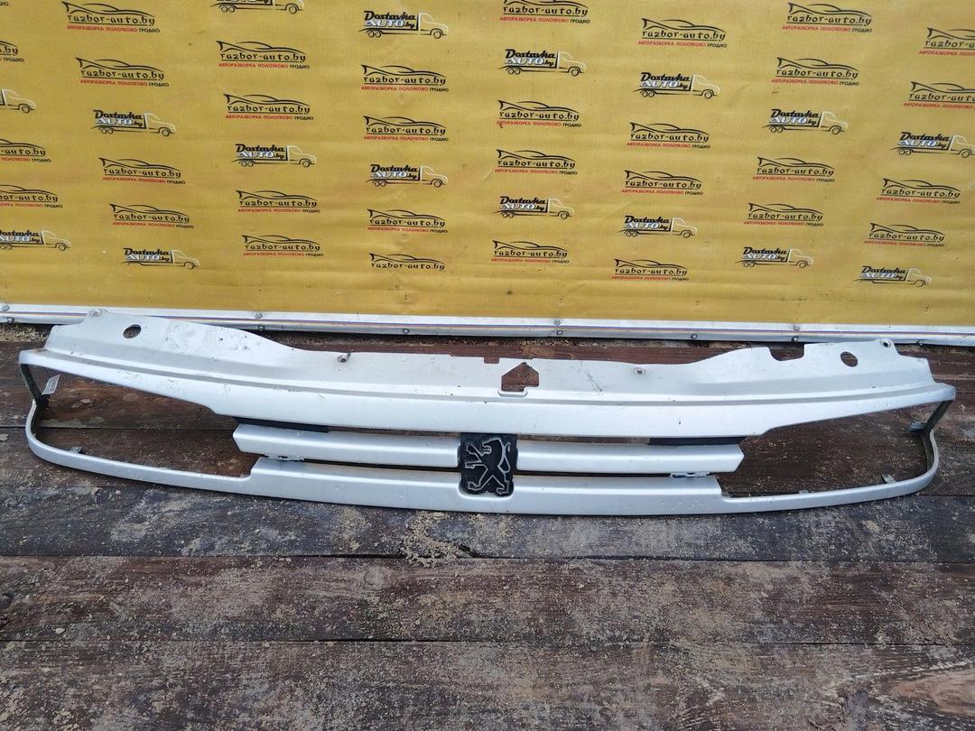 Решетка радиатора GV69IN Peugeot 806 - Фото 1