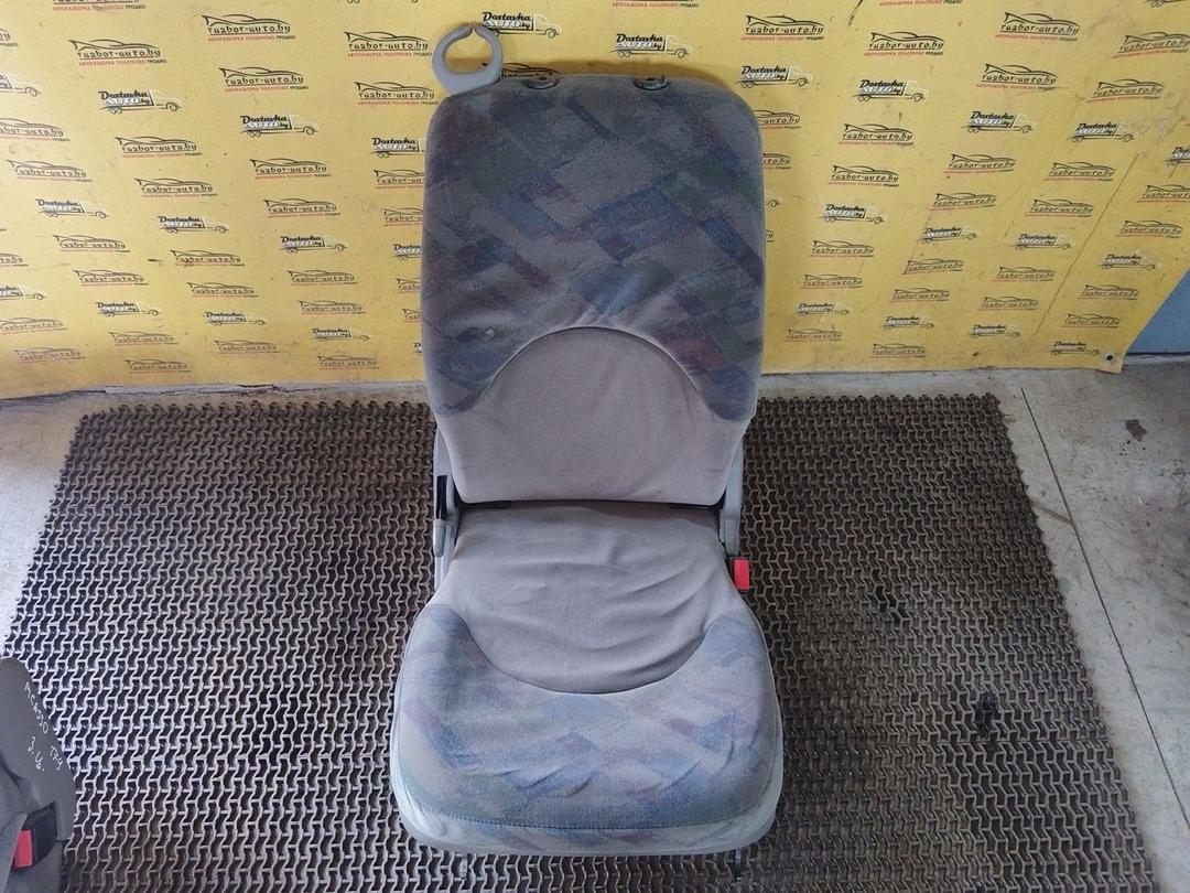 Сиденье заднее E8OS0J Citroen Xsara Picasso