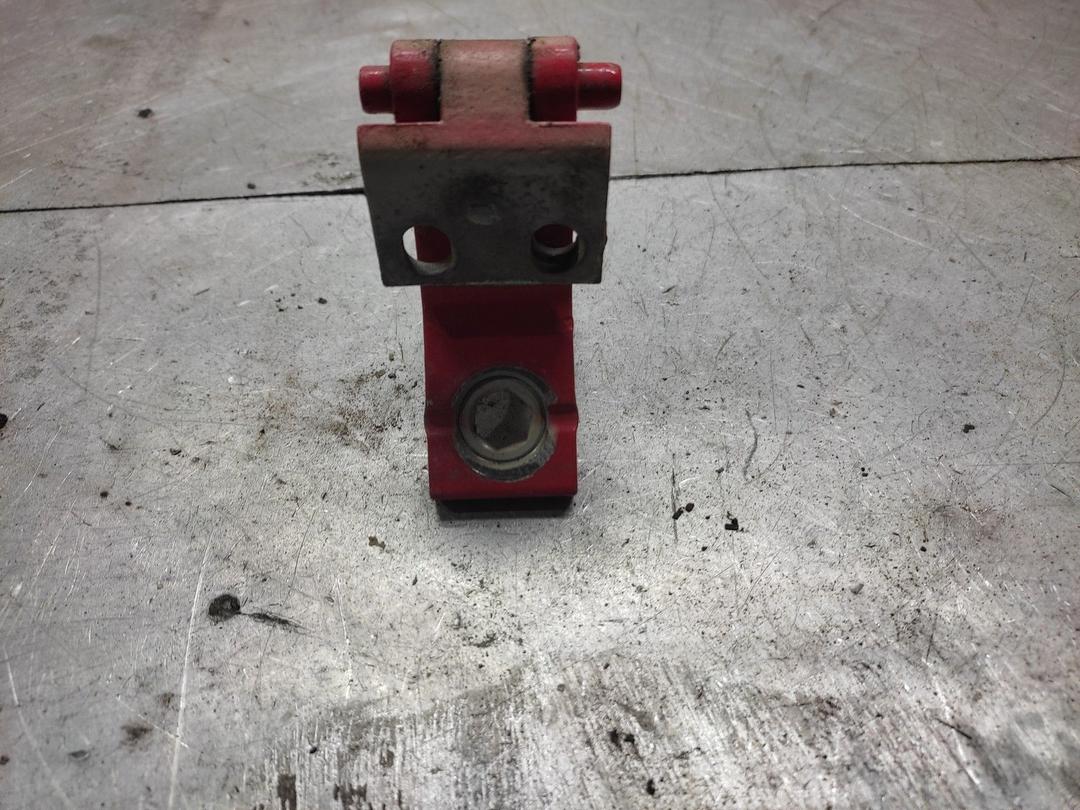 Петля двери передней левой R66K9U Audi 80 купить