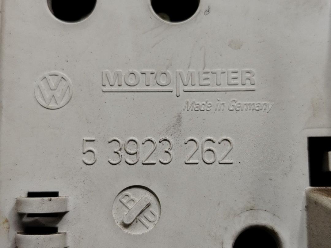 Щиток приборов (приборная панель) 1L8KCR Volkswagen Passat - Фото 7