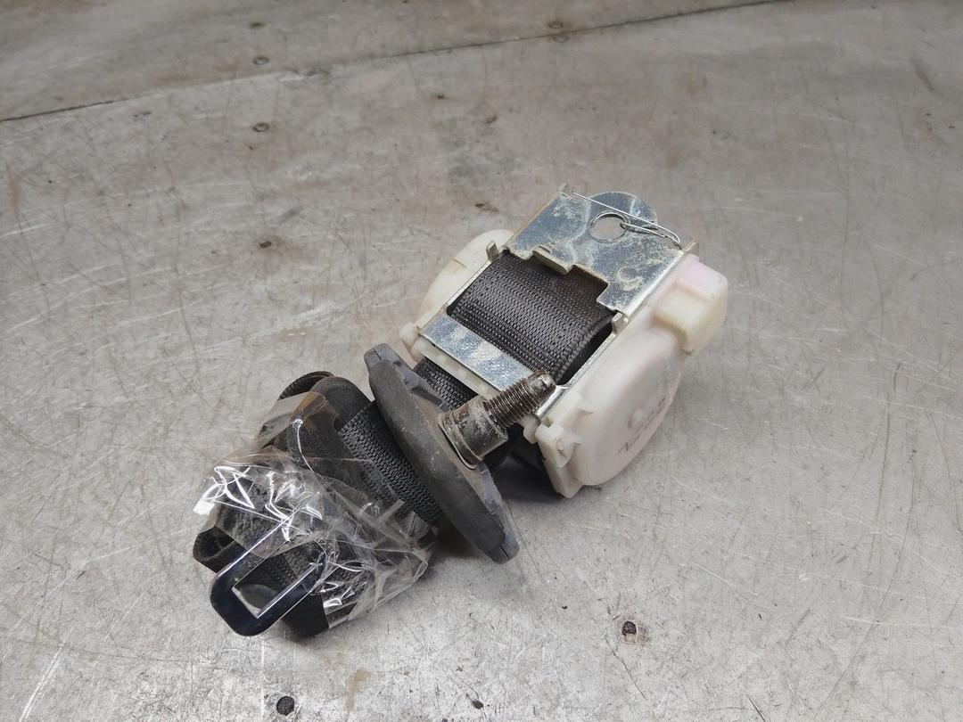 Ремень безопасности задний левый NWIM5M Opel Zafira купить