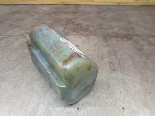 Бачок омывателя PHBY4Q Audi 100 купить в магазине запчастей бу