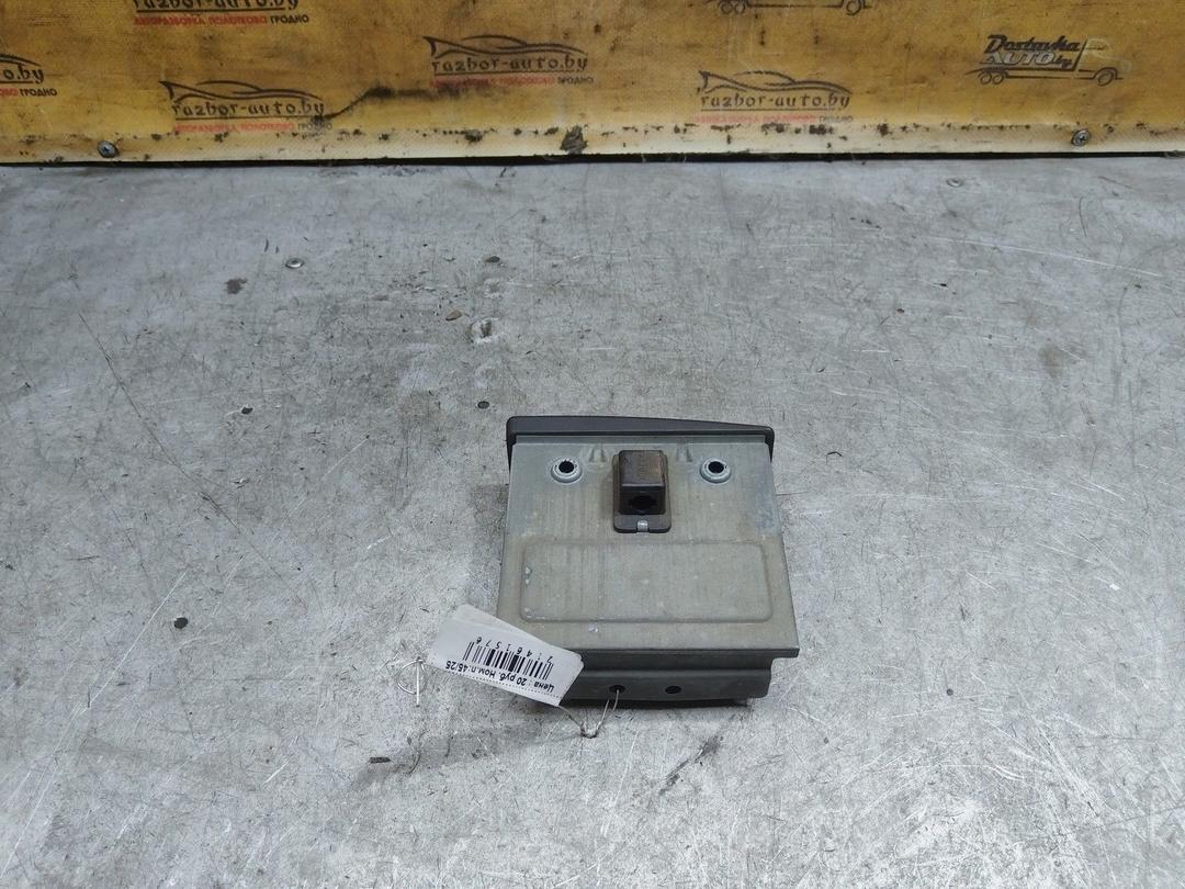 Пепельница KZ2M3B Mitsubishi Carisma купить в магазине запчастей бу