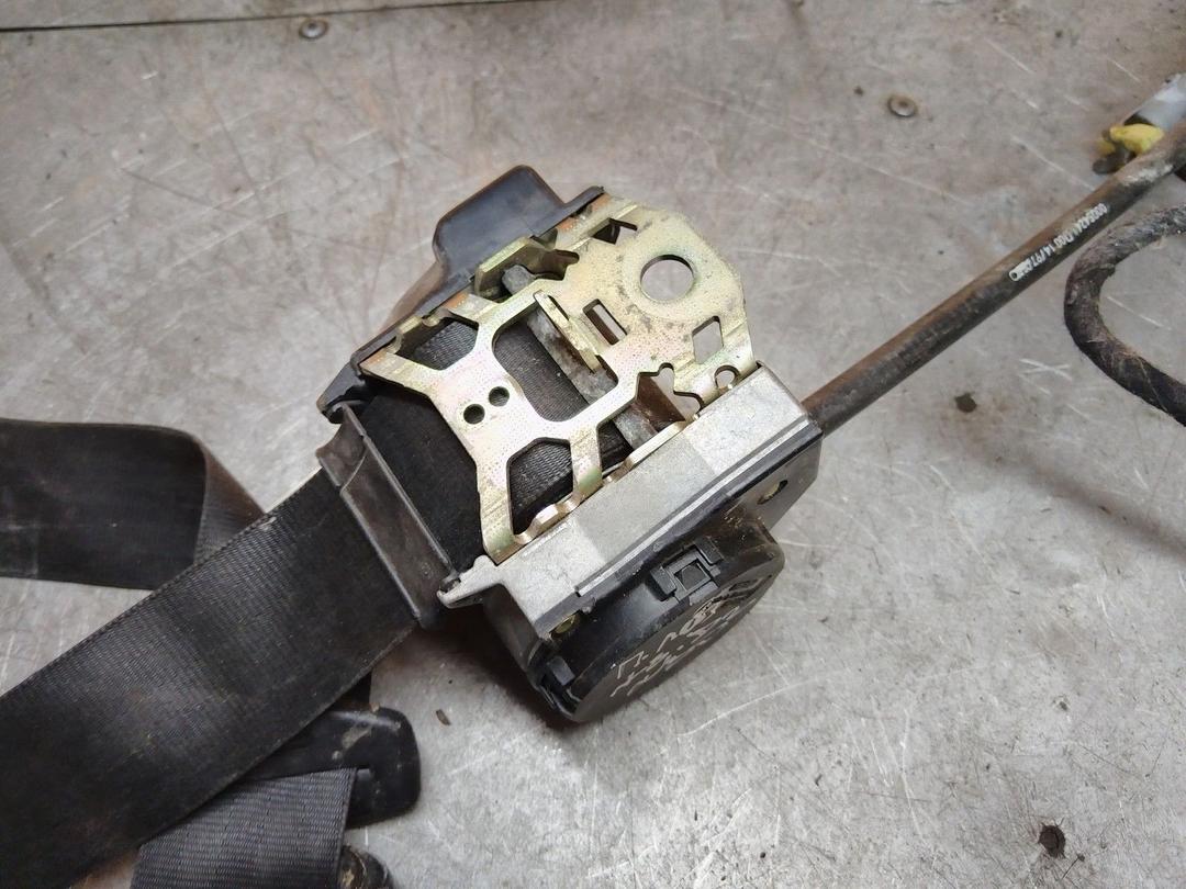 Ремень безопасности передний левый SZUG5K Audi A8 купить