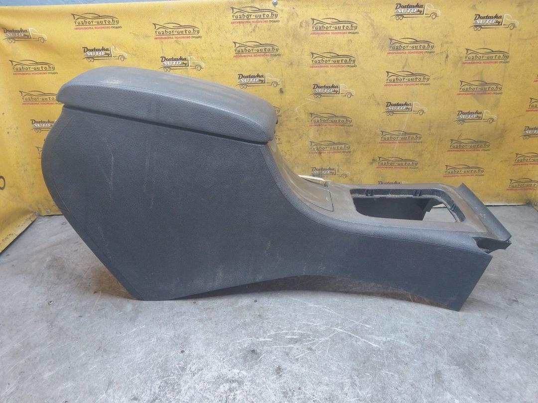Подлокотник GS482A Peugeot 407 купить