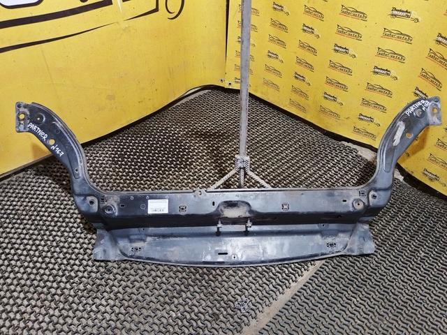 Планка под капот DFJ6WS Peugeot Partner