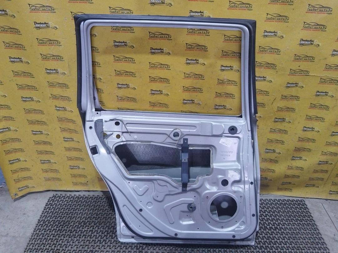 Дверь задняя левая PVH1F1 Volvo V70 undefined