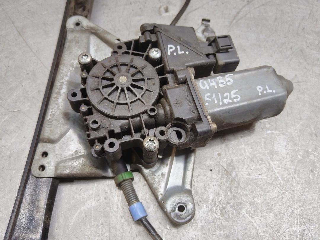 Стеклоподъемник электрический передний левый GJG0ZZ Audi A4 купить