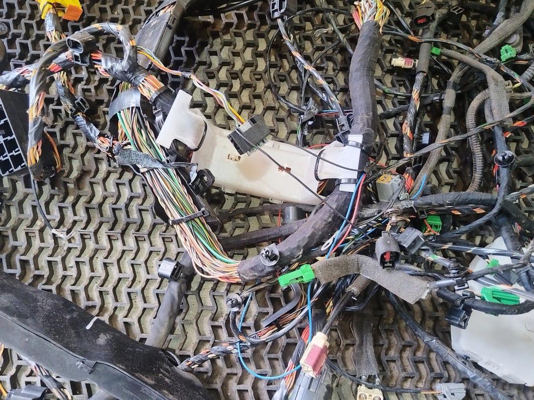 Проводка салона JVJNTP Volvo S40 - Фото 4