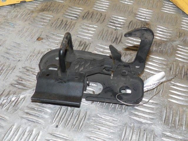 Крюк капота 3E11B4 Volkswagen Touran - Фото 4