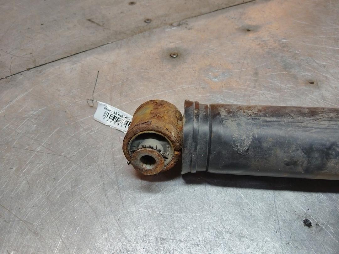 Амортизатор задний правый Y1IBHW Renault Grand Scenic купить на авторазборке