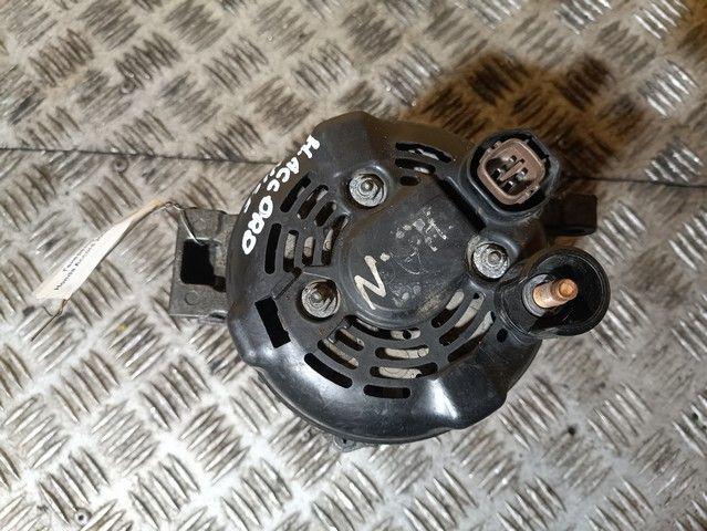 Генератор IDSNHI Honda Accord купить в магазине запчастей бу