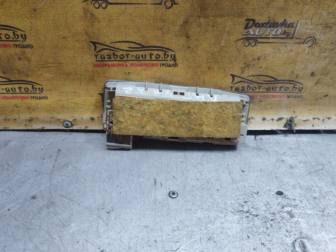 Фонарь салона (плафон) 3H601M Renault Laguna купить с доставкой