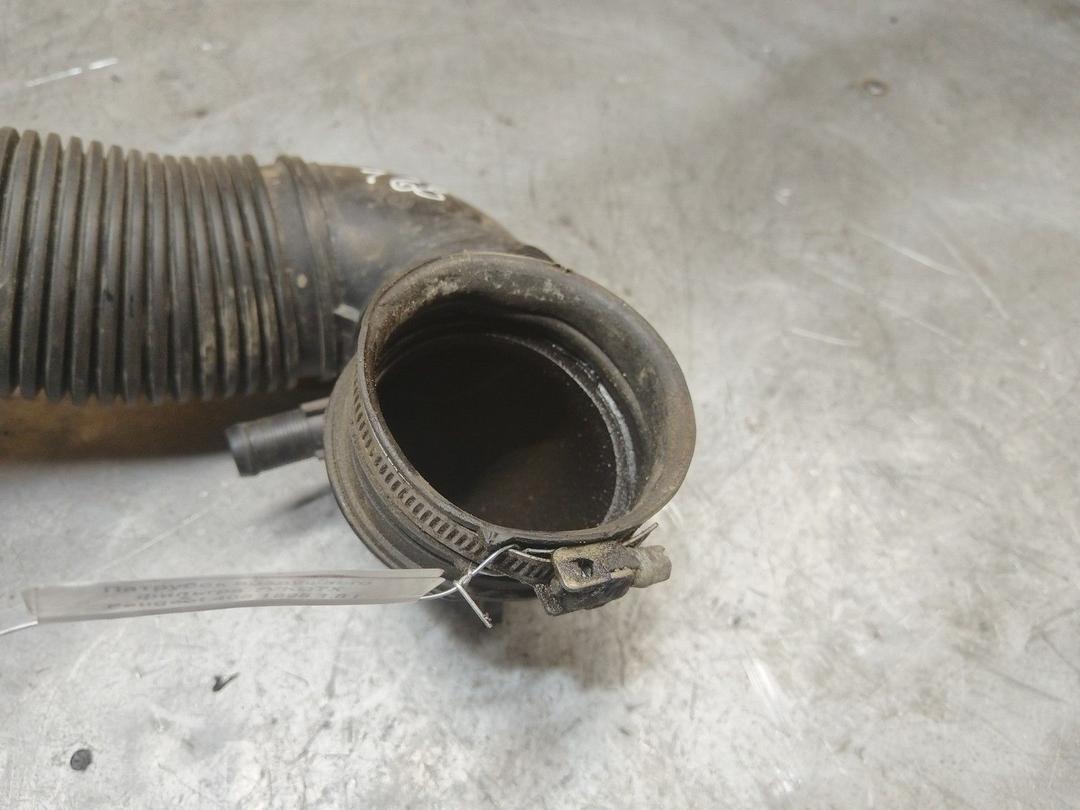 Патрубок воздушного фильтра 7VKQTX Peugeot 406 купить