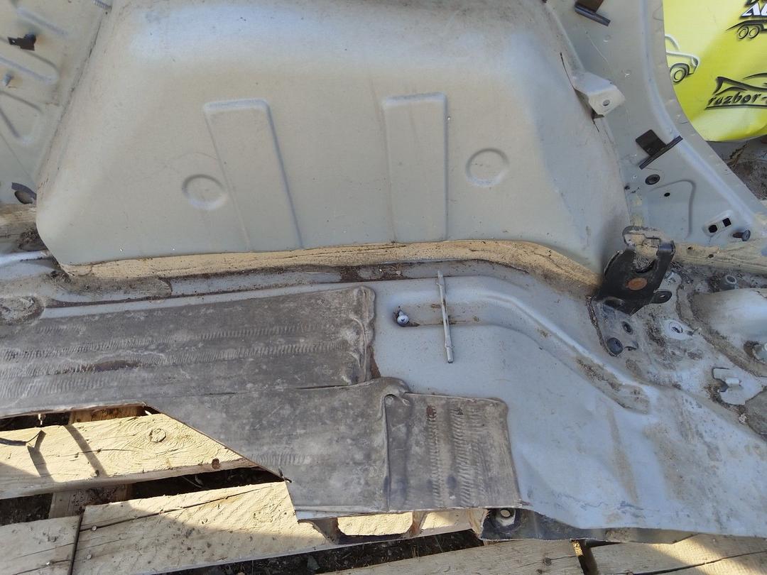 Крыло заднее левое L5UJRZ Ford Focus undefined