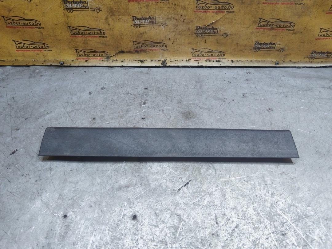 Накладка на порог внутренняя передняя левая 8RH218 Ford Mondeo