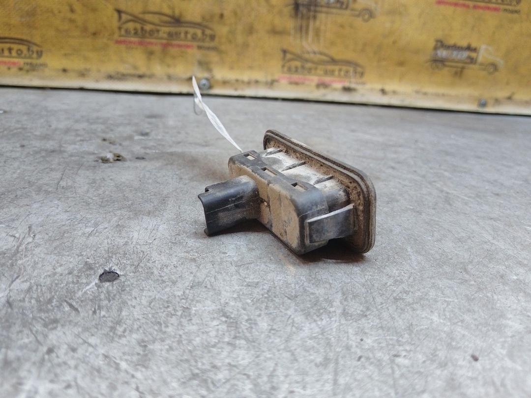 Кнопка открытия багажника 256MUN Renault Grand Scenic купить на авторазборке