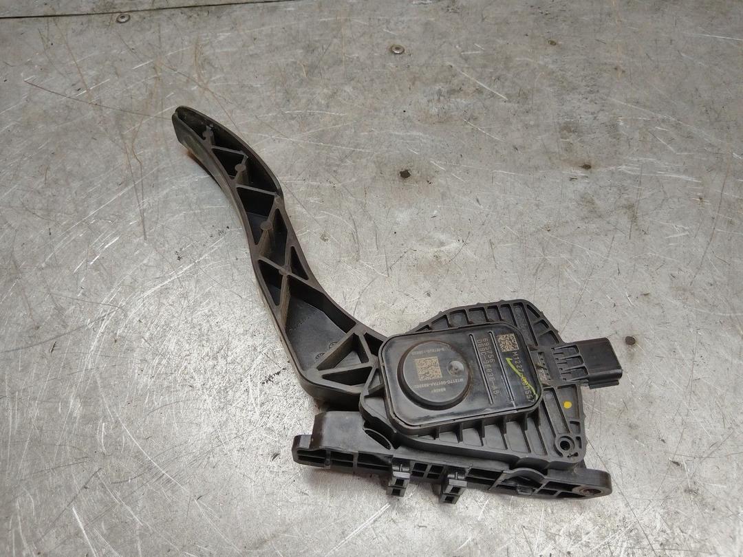 Педаль газа QW9L79 Ford Fusion купить на авторазборке