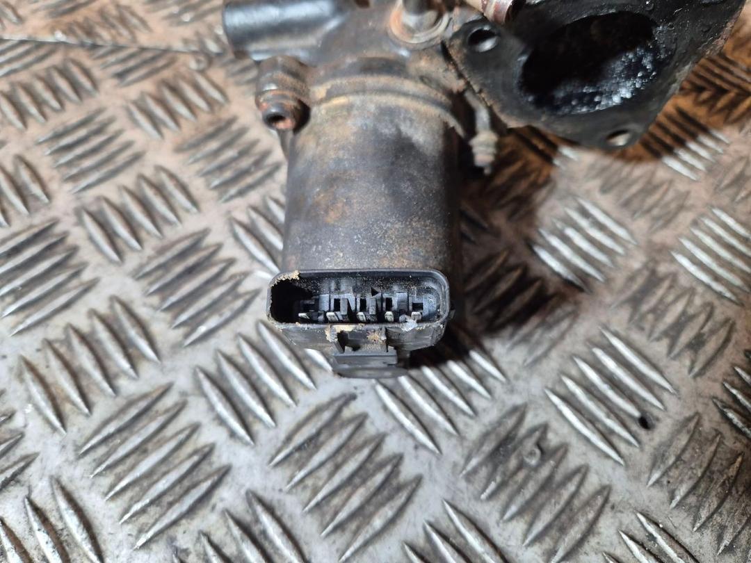 Клапан EGR YJ5V7P Opel Meriva