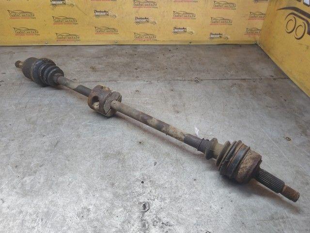 Полуось передняя правая (приводной вал, ШРУС) HUC4C7 Ford Escort