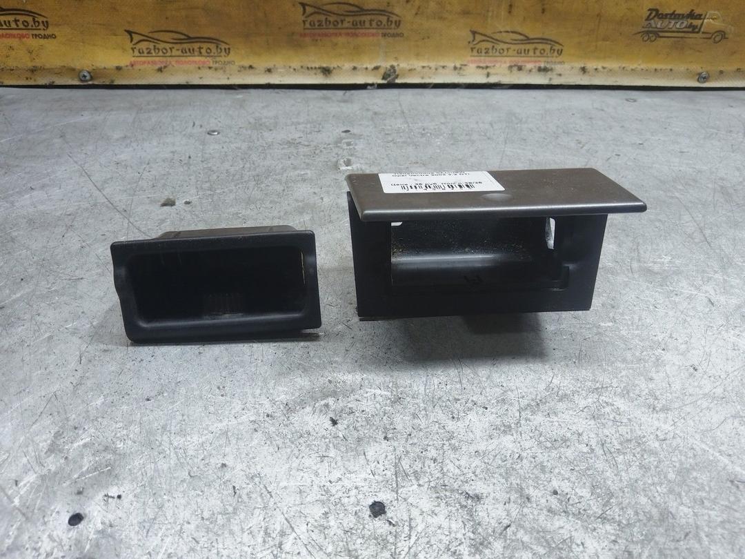 Пепельница 0AMU8W Opel Vectra купить на авторазборке