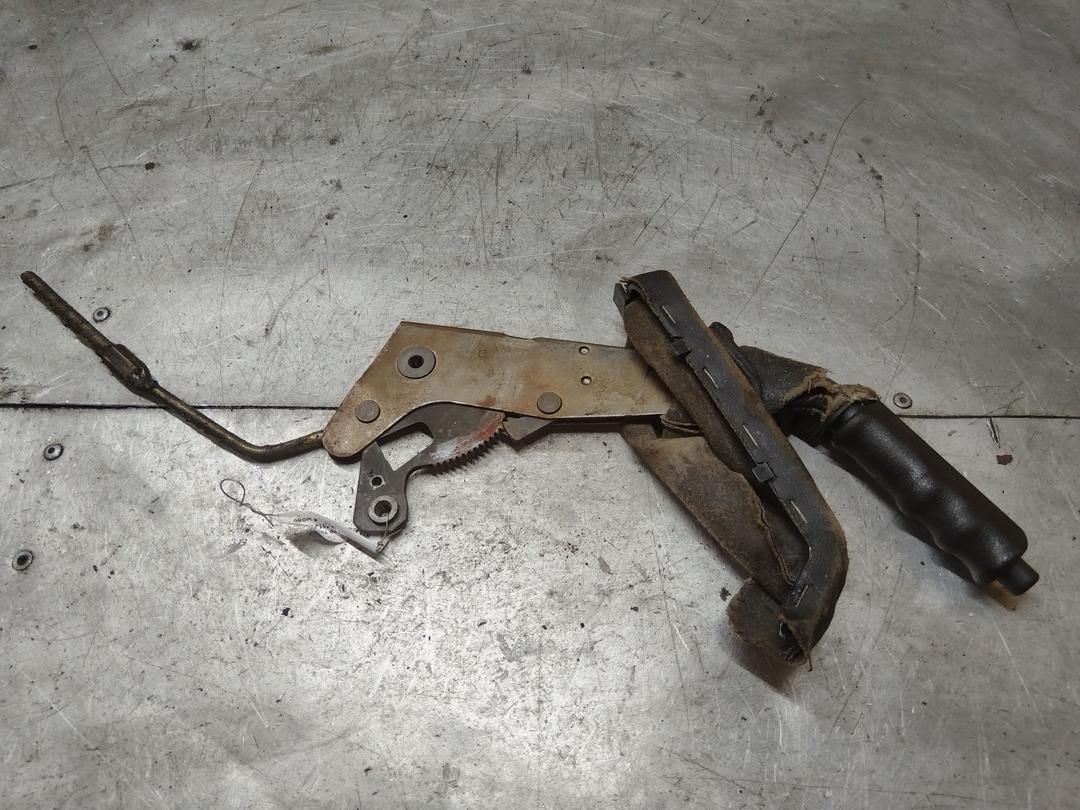 Рычаг ручного тормоза (ручника) E11J1I Opel Astra