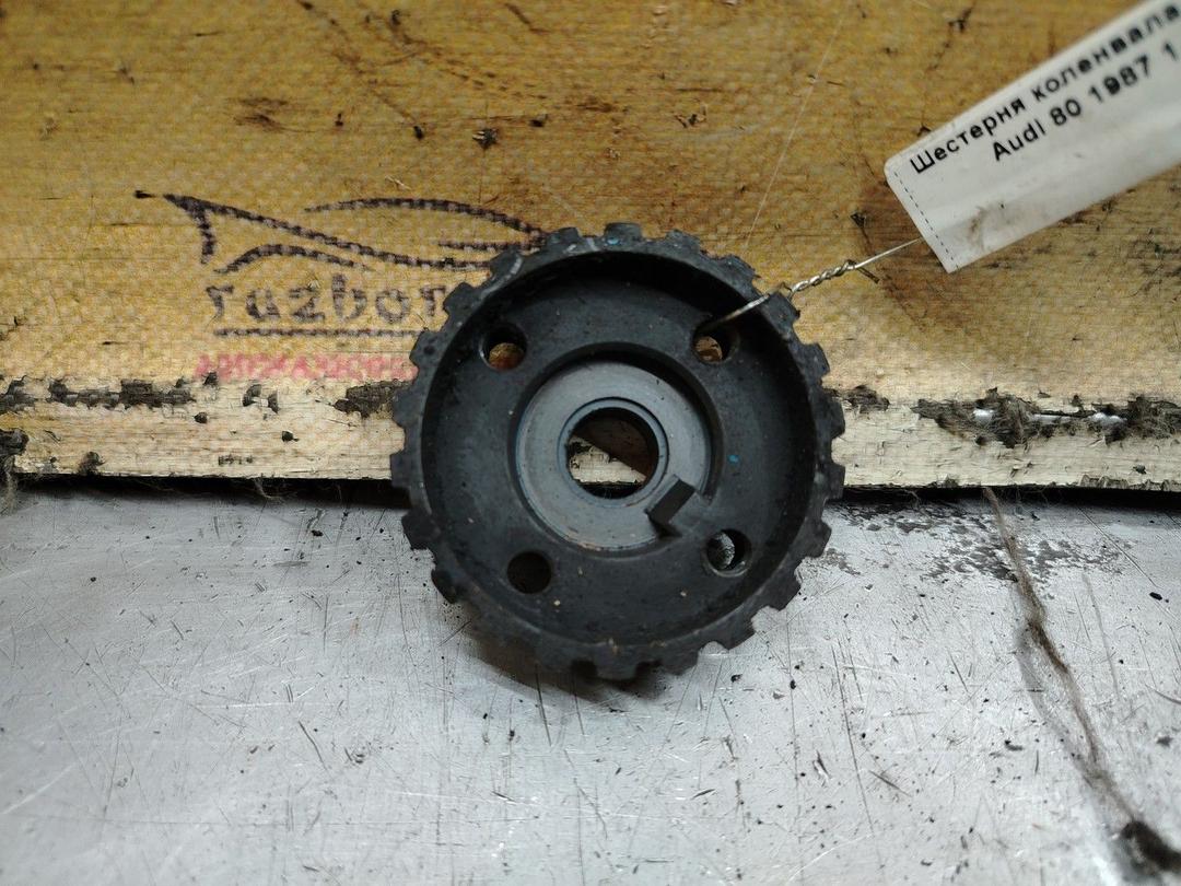 Шестерня коленвала 679T84 Audi 80 - Фото 1