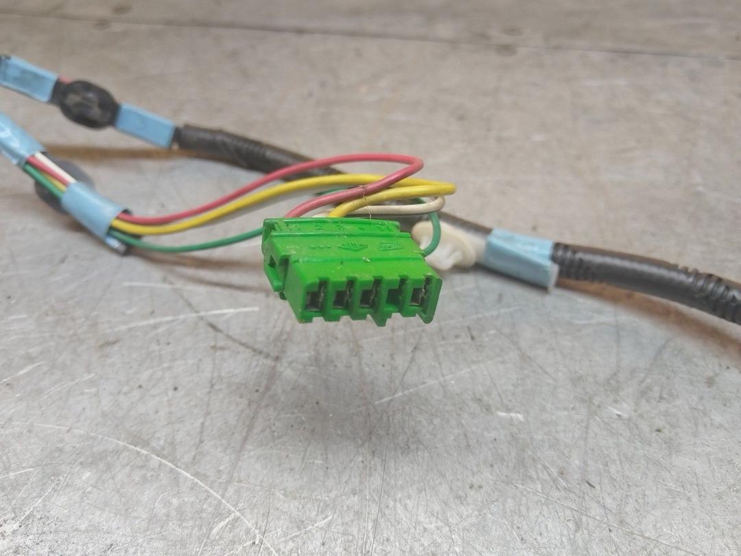 Проводка двери передней левой IIHMDO Toyota Aygo купить на авторазборке